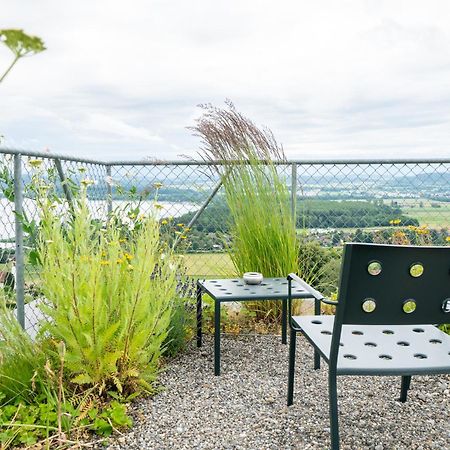 Bnb Belle5 Vully-les-Lacs Exteriör bild
