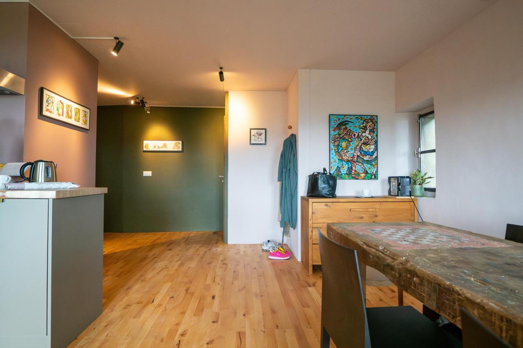 Bnb Belle5 Vully-les-Lacs Exteriör bild