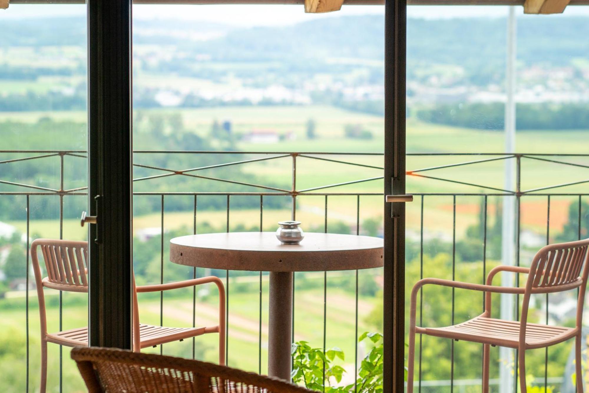 Bnb Belle5 Vully-les-Lacs Exteriör bild