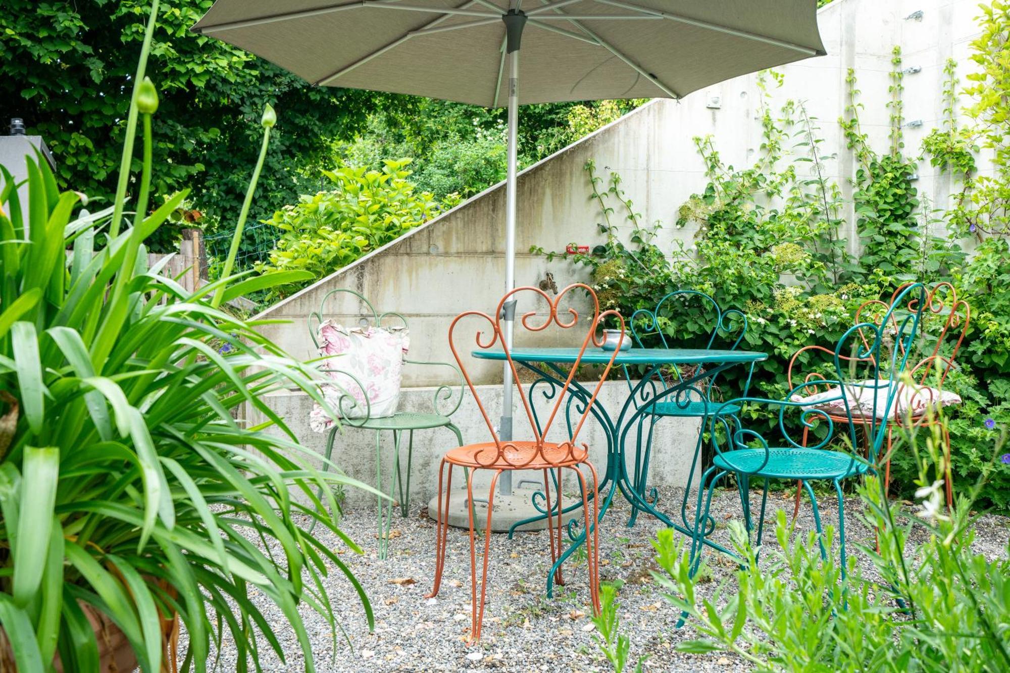 Bnb Belle5 Vully-les-Lacs Exteriör bild